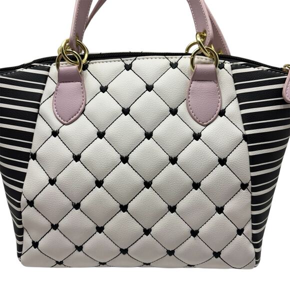 BETSEY JOHNSON LUV BETSEY - Quilted Heart Satchel Bag Blk/Wht/Pnk gold hardware - Picture 5 of 16